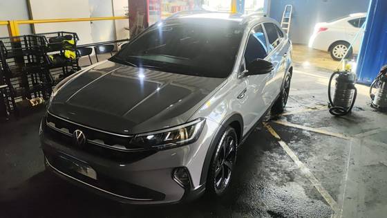 VOLKSWAGEN NIVUS 1.0 200 TSI TOTAL FLEX HIGHLINE AUTOMÁTICO